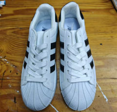 ON SALE Size 41 Adidas Skater Shoes Fashion Brand Board Shoes PQ348