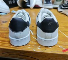 ON SALE Size 41 Adidas Skater Shoes Fashion Brand Board Shoes PQ348