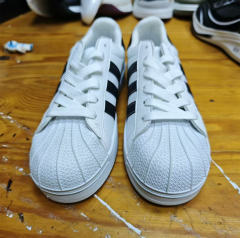 ON SALE Size 41 Adidas Skater Shoes Fashion Brand Board Shoes PQ348