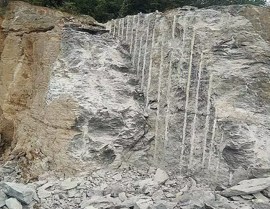 expansive mortar