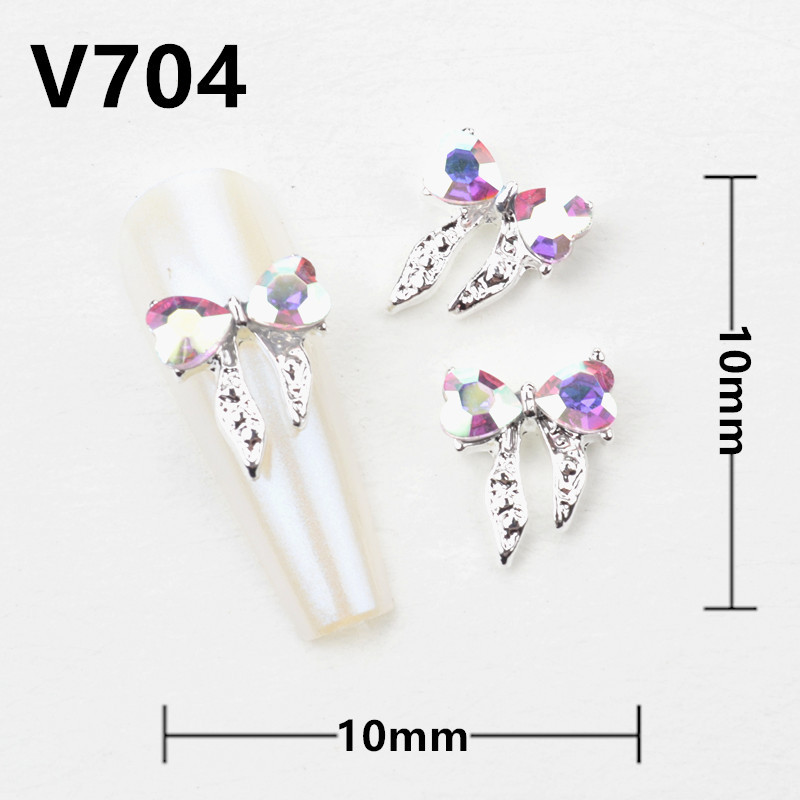 V704