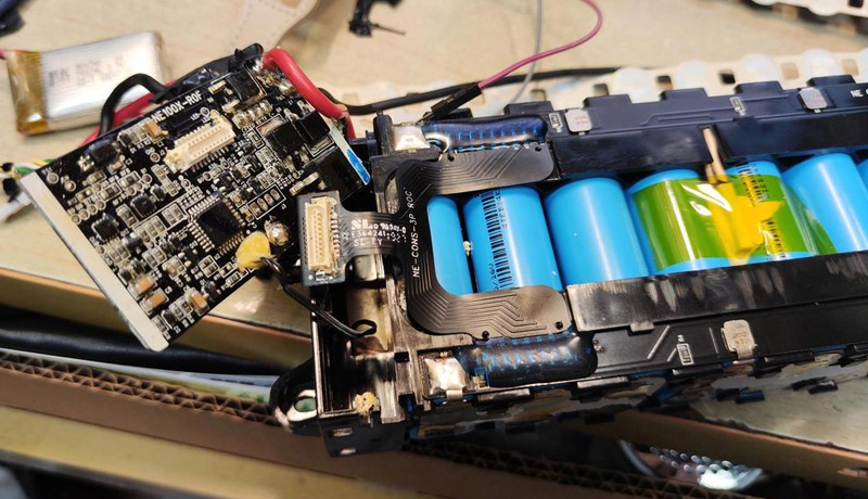 Genuine vs. Refurbished E-Bike Battery: A Terrifying Side-by-Side Dissection
