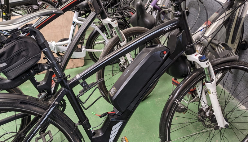 How to Choose the Right E-Bike Lithium Battery: Complete Guide to Voltage, Range & Chemistry