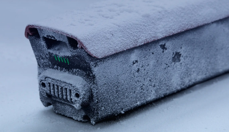 Cold Weather E-Bike Performance: How Temperature Drastically Affects Battery Range and Longevity