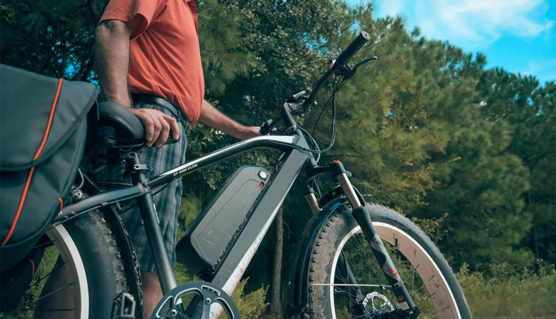 Why Electric Bike Battery Are Booming With Seniors: Health, Safety, and Freedom