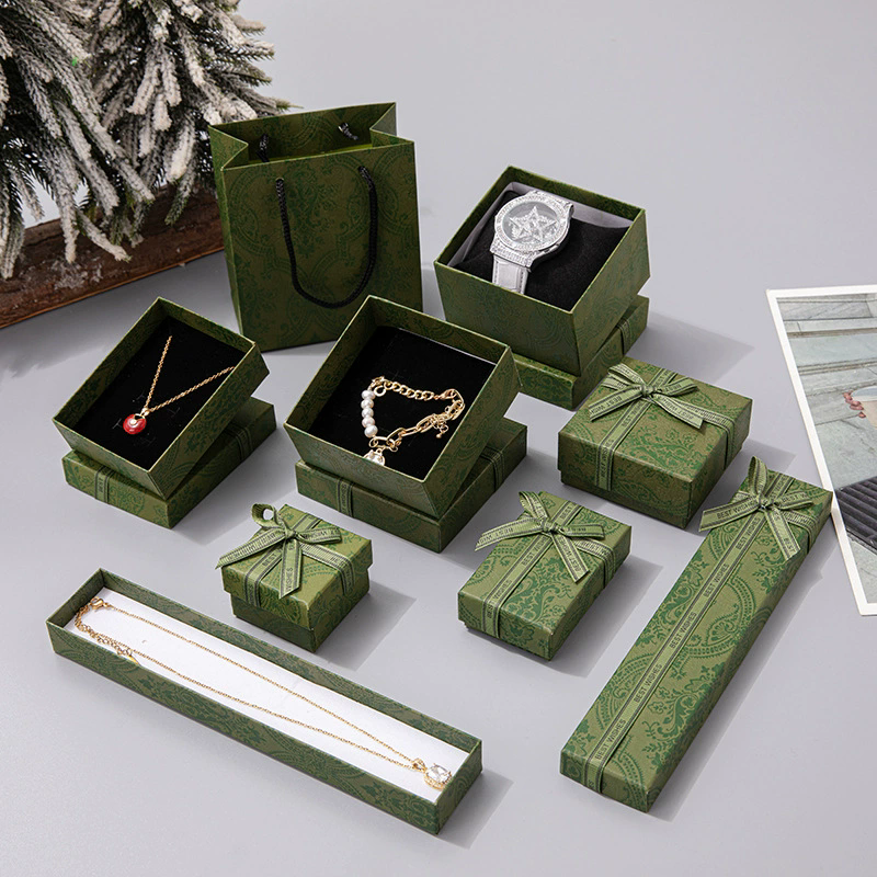 Paper jewelry packaging box interior planning for multiple jewelry types