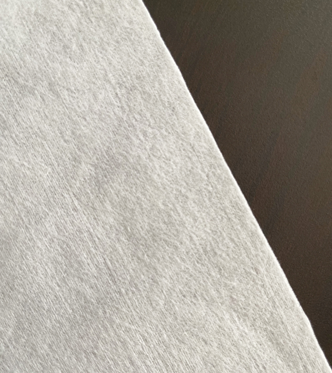 Plain spunlace substrate for wipes