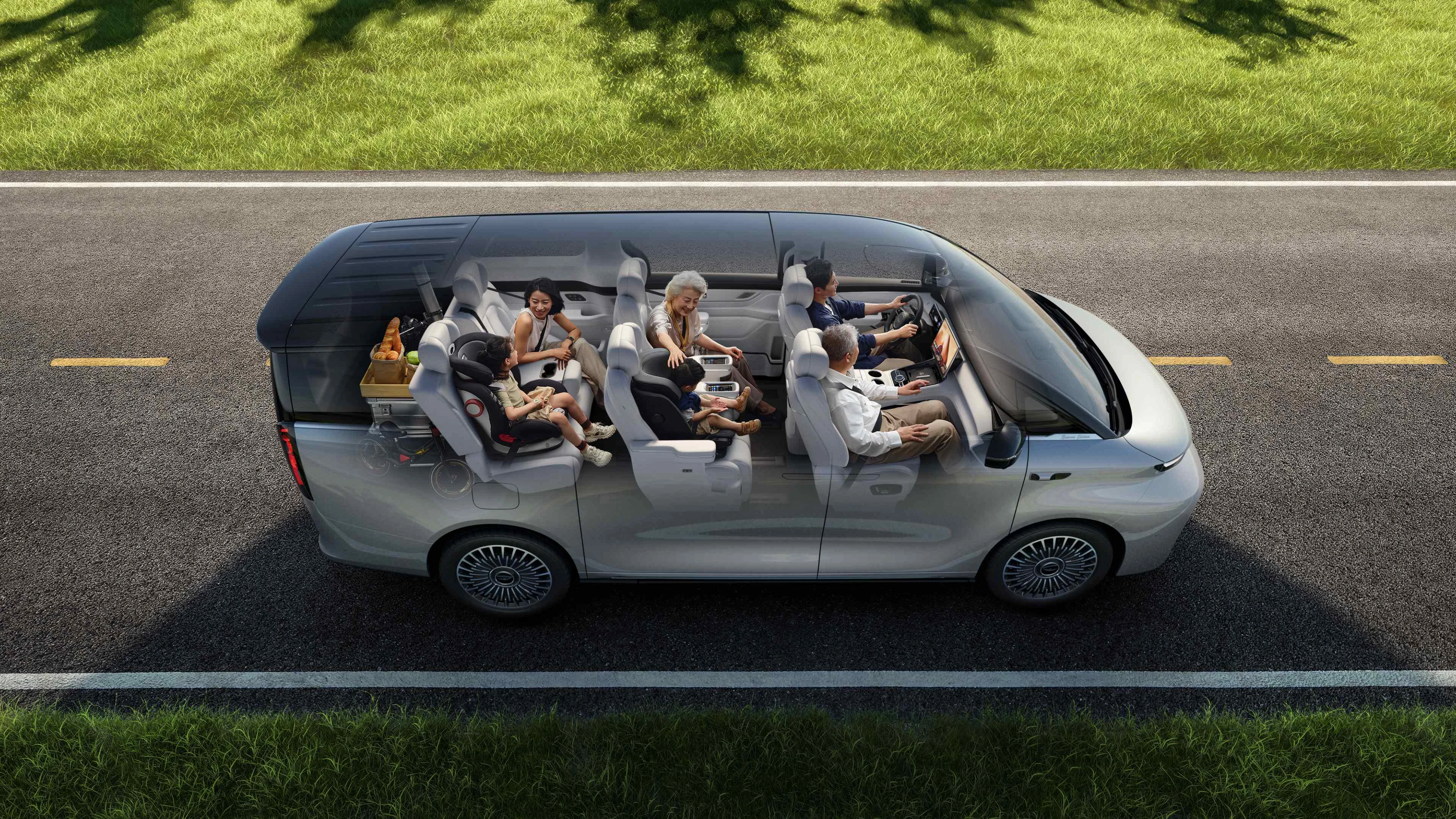 The spacious and flexible interior of the Geely Galaxy V900 AI-powered MPV showcases its groundbreaking usable space.