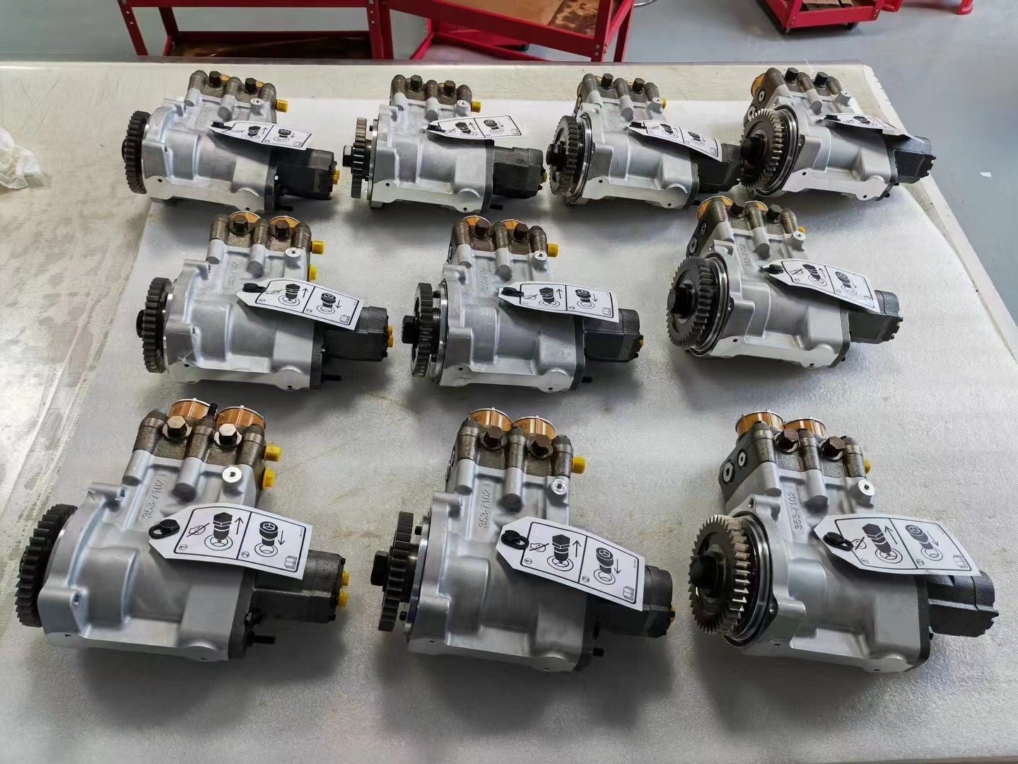 3066 3306 3116 3408 3512 3516 C15 C9 C7.1 C6.6 C6.4 C7 C2.2 C2.4 C4.4 3412 Fuel Injection Pump Diesel Pump for Caterpillar