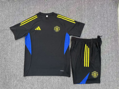25-26 Short sleeved Manchester United black training suit kids+adult set