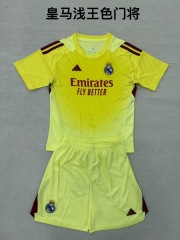 25-26 Real Madrid Light King Color Goalkeeper Kids+Adult Set