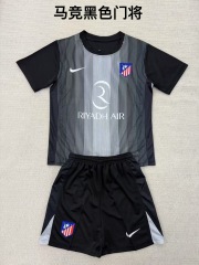 25-26 Atletico Madrid Black Goalkeeper Kids+Adult Set