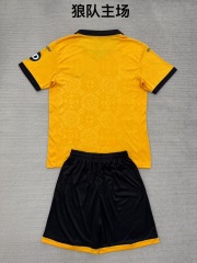 25-26 Wolverhampton Wanderers Home Kids+Adult Set