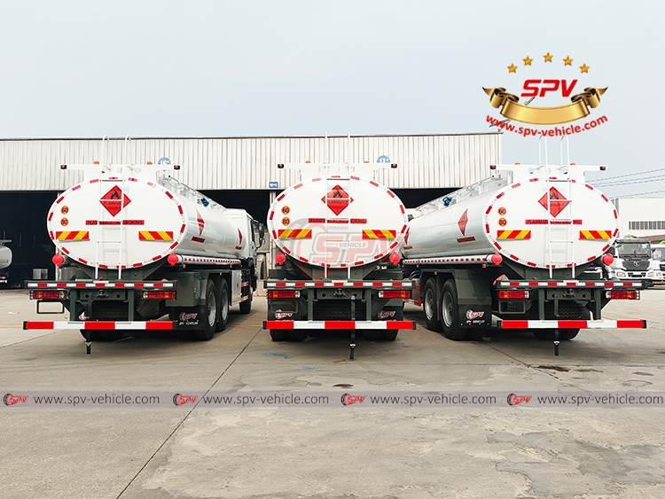 SINOTRUK 20,000 Litres FuelDispensing Truck