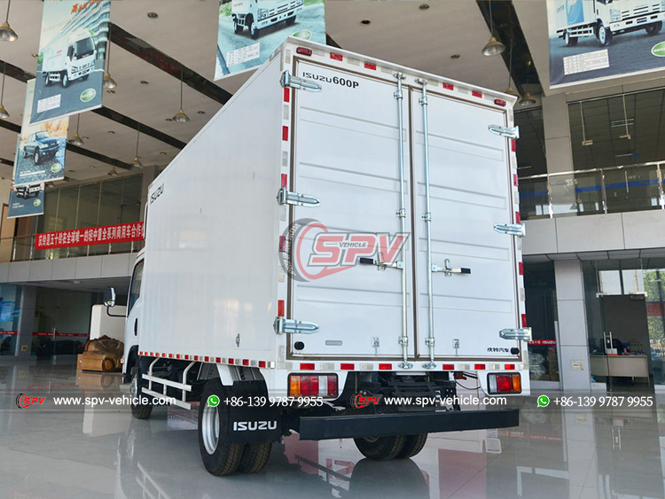 ISUZU KV600 Box Truck - Rear Left