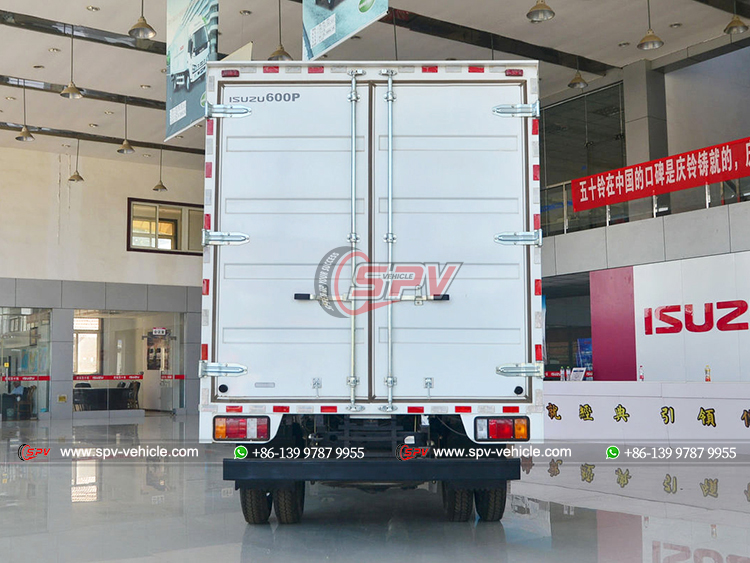 ISUZU KV600 Van Truck - Rear