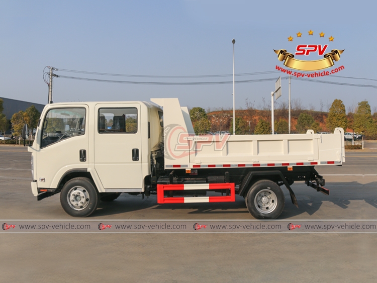 ISUZU Double Cab Dumping Truck- Left