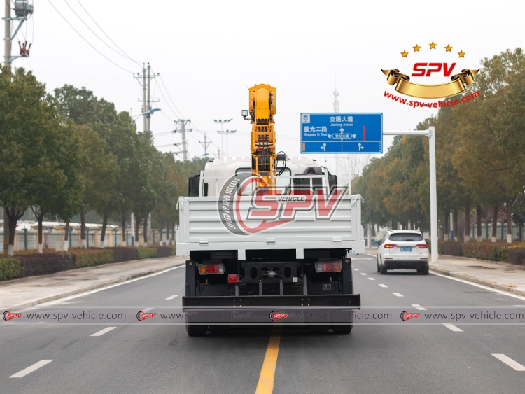 ISUZU Utility Crane Truck - Rear
