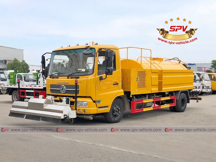 DONGFENG 6,000 Litres Road Jetting Truck - Front Left