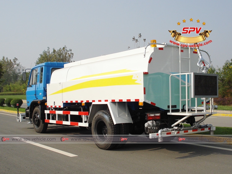 DONGFENG 8,000 Liters Street Maintenance Truck - Rear Left
