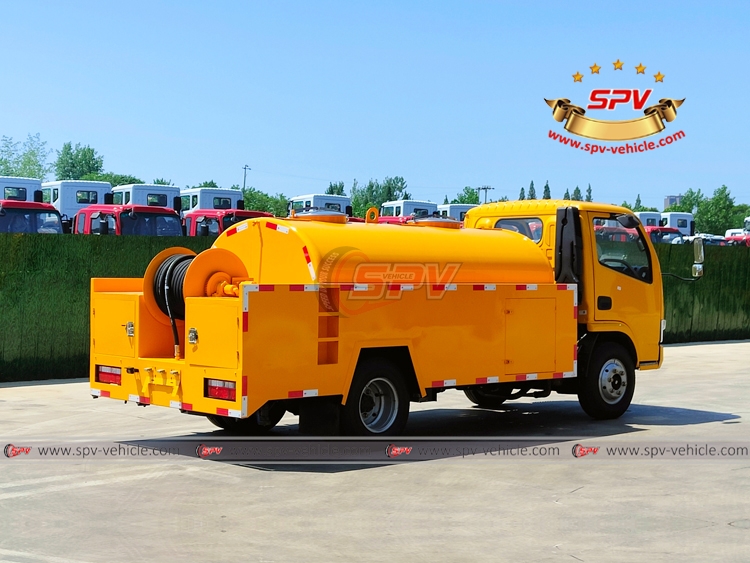 DONGFENG Culvert Cleaning Truck - Rear Right