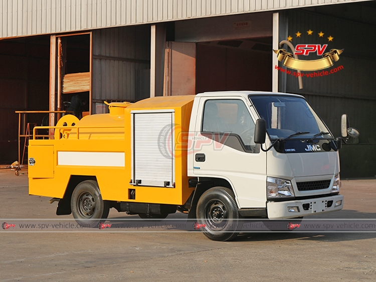 JMC 2,000 litres Sewer Pipeline Cleaning Truck - Right