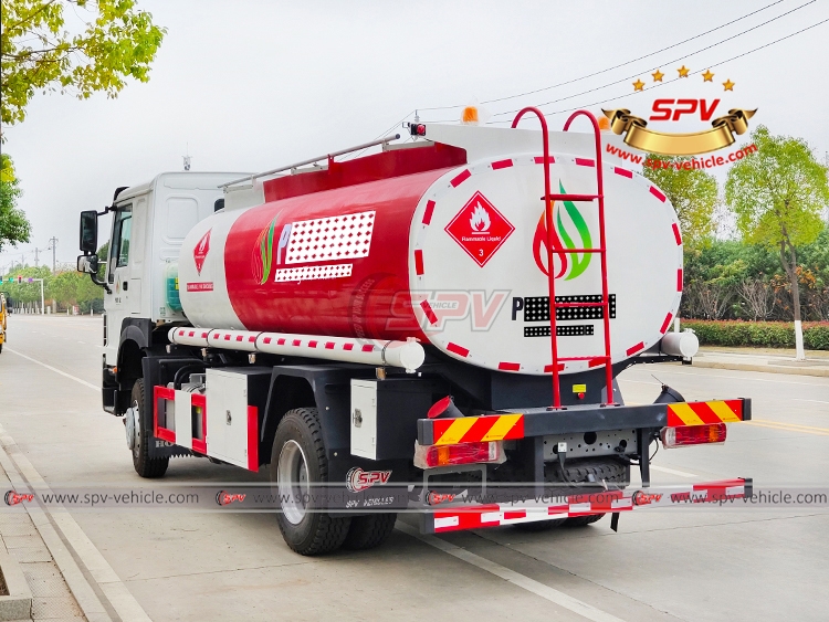 12,000 litres Diesel Bowser Truck HOWO - Rear Left