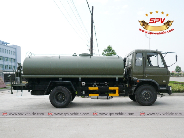 DONGFENG 10,000 Liters Park Irrigation Truck - Right