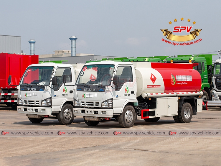 ISUZU 6,000 Litres Fuel Bowser to Djibouti in 2021