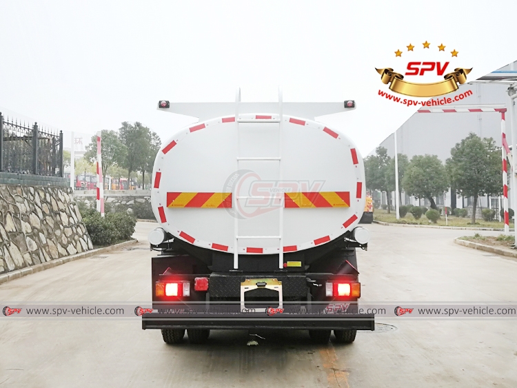 10,000 Liters Refueler Truck ISUZU - Rear