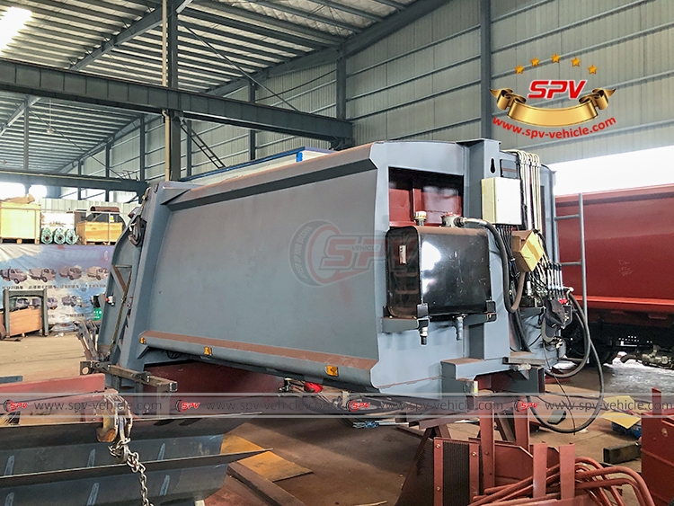 8 CBM Rubbish Compactor Body - Rear Left