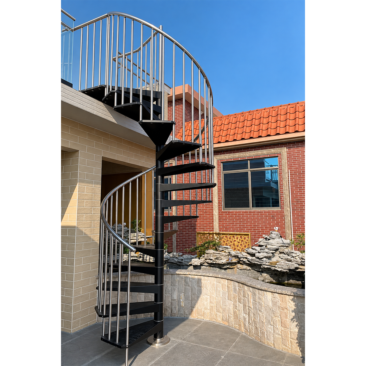 Spiral staircase fabrication and trial assembly