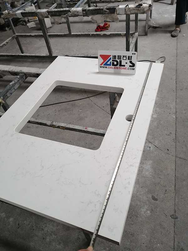 Carrara White Quartz Countertop Artifical Stone Dalei stone white carrara quartz countertop.jpg