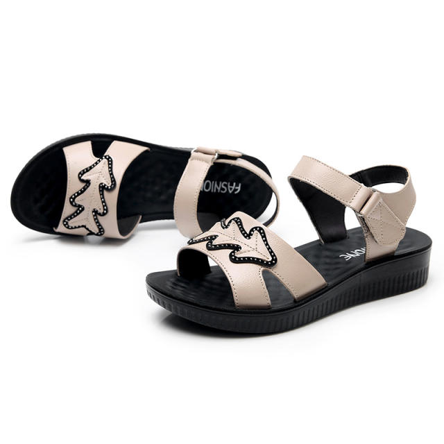 Women Summer Sandals Mom Leather Sandals Wearable Shoes Foothold PQ955C