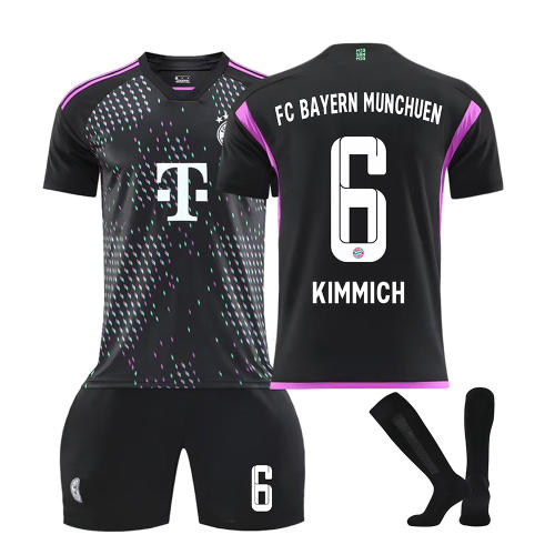 23-24 FC Bayern Munich Soccer Jersey Muller Football Uniforms PQ30971
