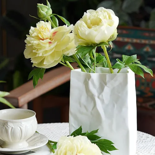 Pleated Paper Bag Ceramic Vase Home Ornaments Handmade Table Decoration PQ38007