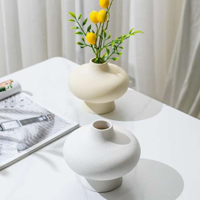 Ceramic Simple Circle Vase Handmade Table Decoration Home Ornaments PQ-YH-11