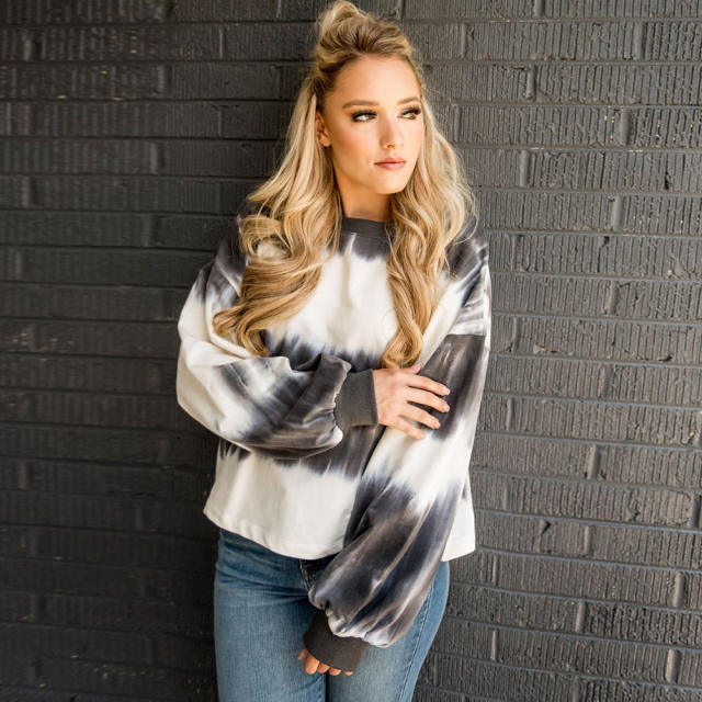 Gradient color Tie-dye Tops Sweater Autumn Round Neck Loose T-shirt PQLQ044A