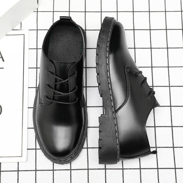 Men Faux Leather Shoes Wetlook PU Casual Shoes PQKZ007