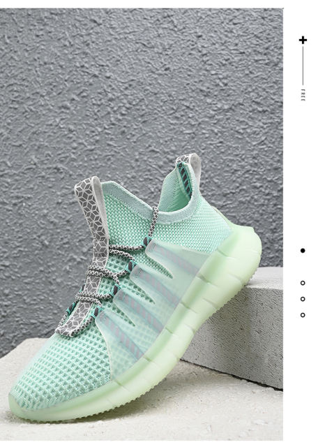 Wholesale fly weaving Men Lightweight Sneakers Breathable Mesh Running popcorn sole reflective Shoes MX-A07 size 39-46