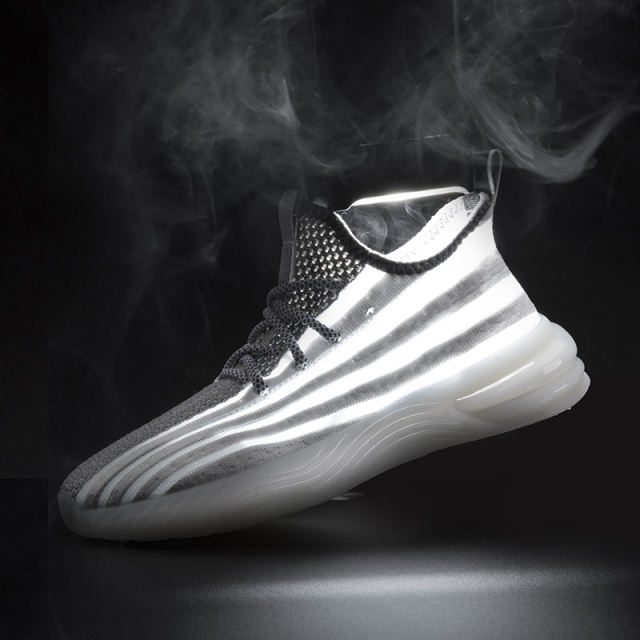 Hot Sale Wholesale fly weaving Men and Women Lightweight Sneakers Breathable Mesh Running popcorn sole Shoes MX-857A