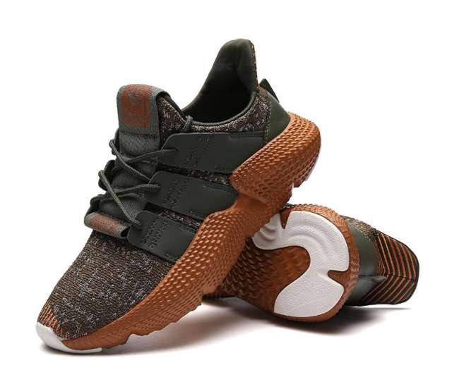 Wholesale Men Lightweight Knited Sneakers Breathable Soft Comfortabel Mesh Running Shoes MX-8001B Size 39-46