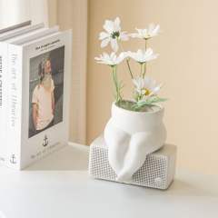 Human Figure Vase Ceramic Home Ornaments Handmade Decoration PQ37549
