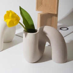 Curve Ceramic Vase Matte Home Ornaments Handmade Table Decoration PQ93391
