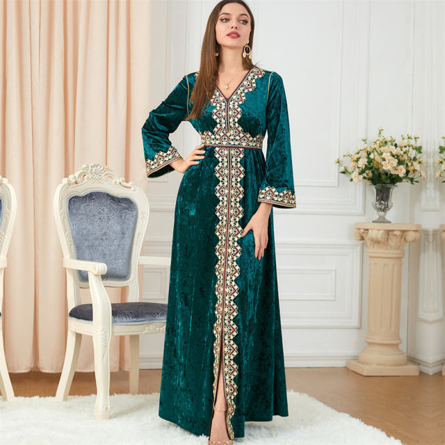Muslim Evening Dress For Women Embroidered Gold Velvet Dresses PQ3258