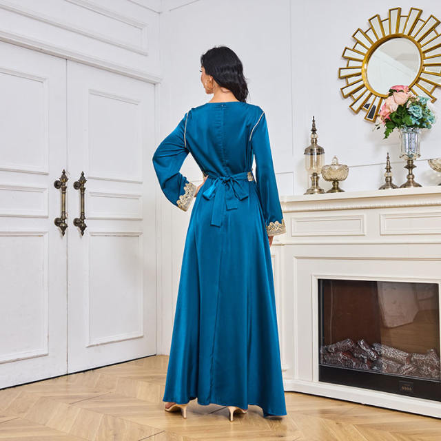 Dubai Embroidered Evening Dresses Muslim Cocktail Dress For Women PQ-MT096