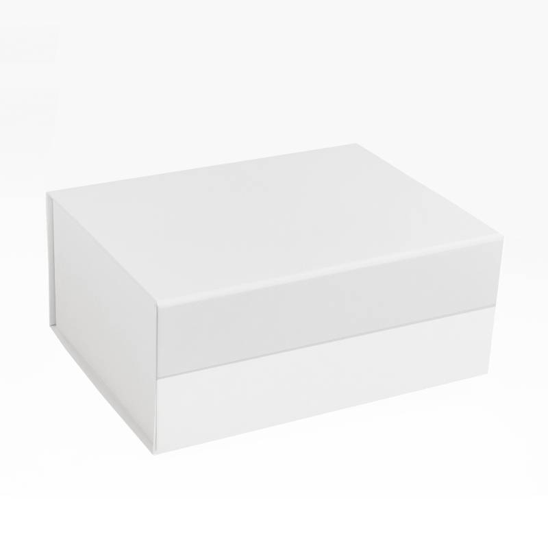 A4 White Magnetic Gift Box without ribbon