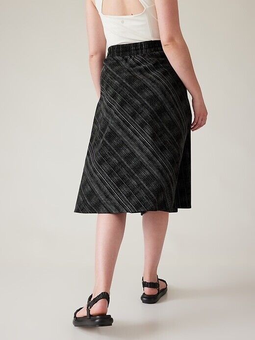 ATHLETA Arrival Skirt Women's plus size 22 Amara Stripe Black #586898