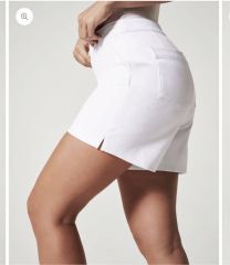 Spanx Pull On Shorts On The Go 6" Women Mediu White Silver Lining Proof 20375R