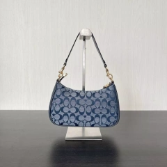 COACH Teri Shoulder Bag Signature Chambray CH139